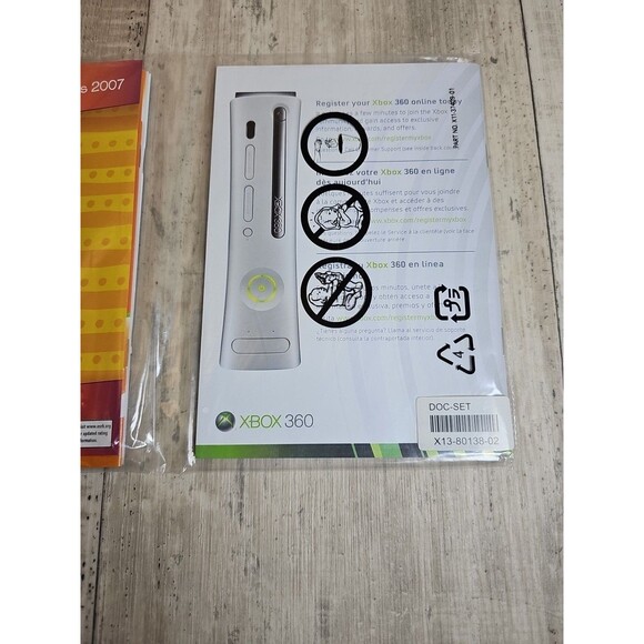 Lot of 2 Xbox 360 Wireless Controllers + HDD + Box + Docs + Cables + Faceplates - Picture 15 of 16